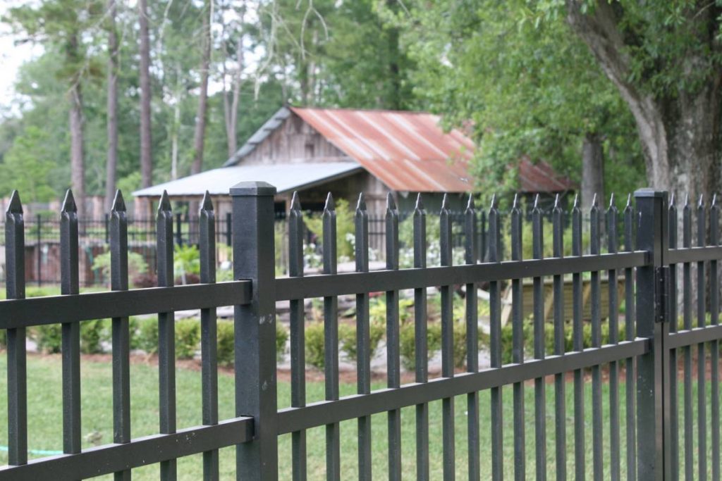 Aluminum Fence Company in Prairieville